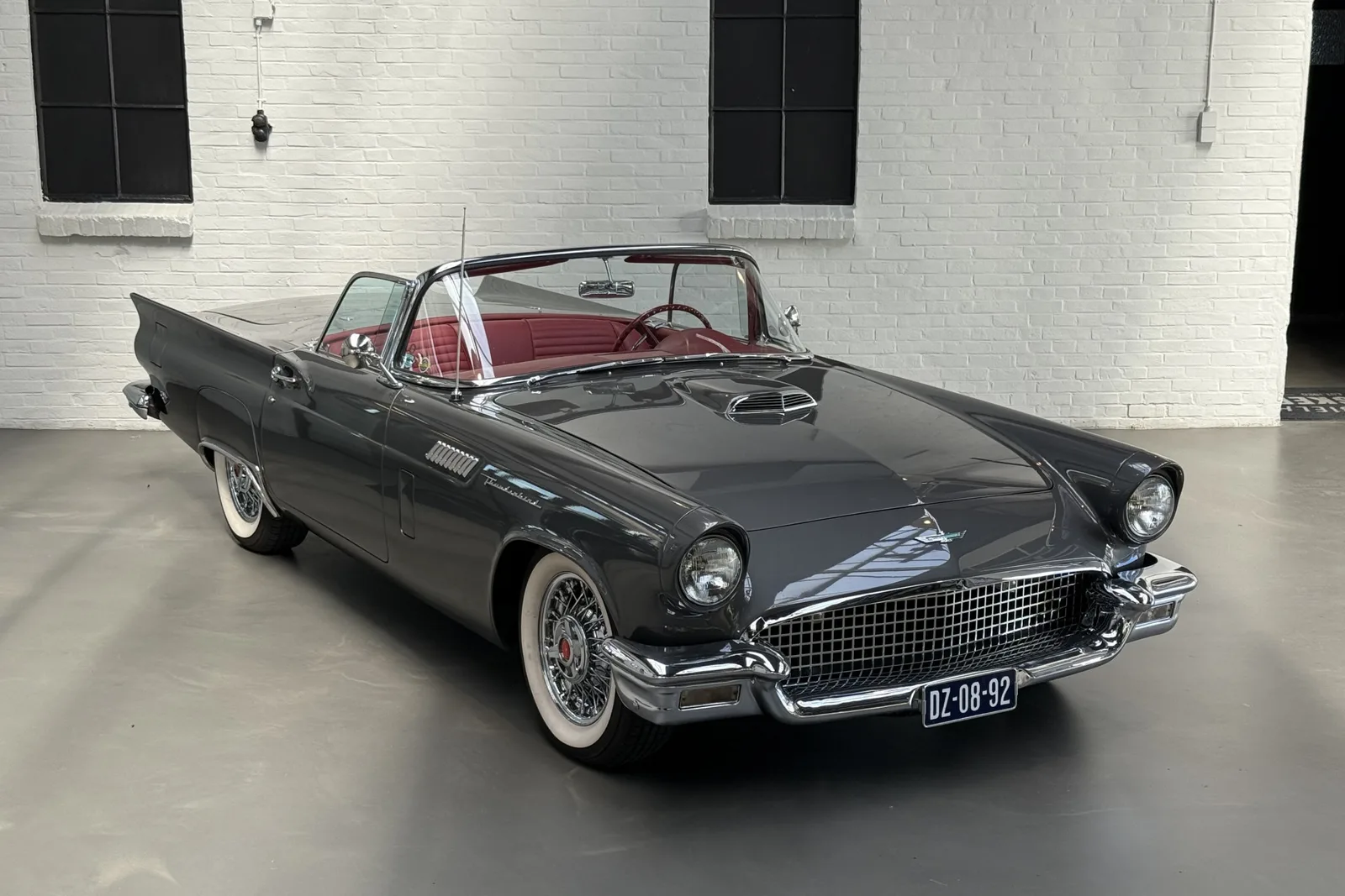Ford Thunderbird (1957) — foto 1