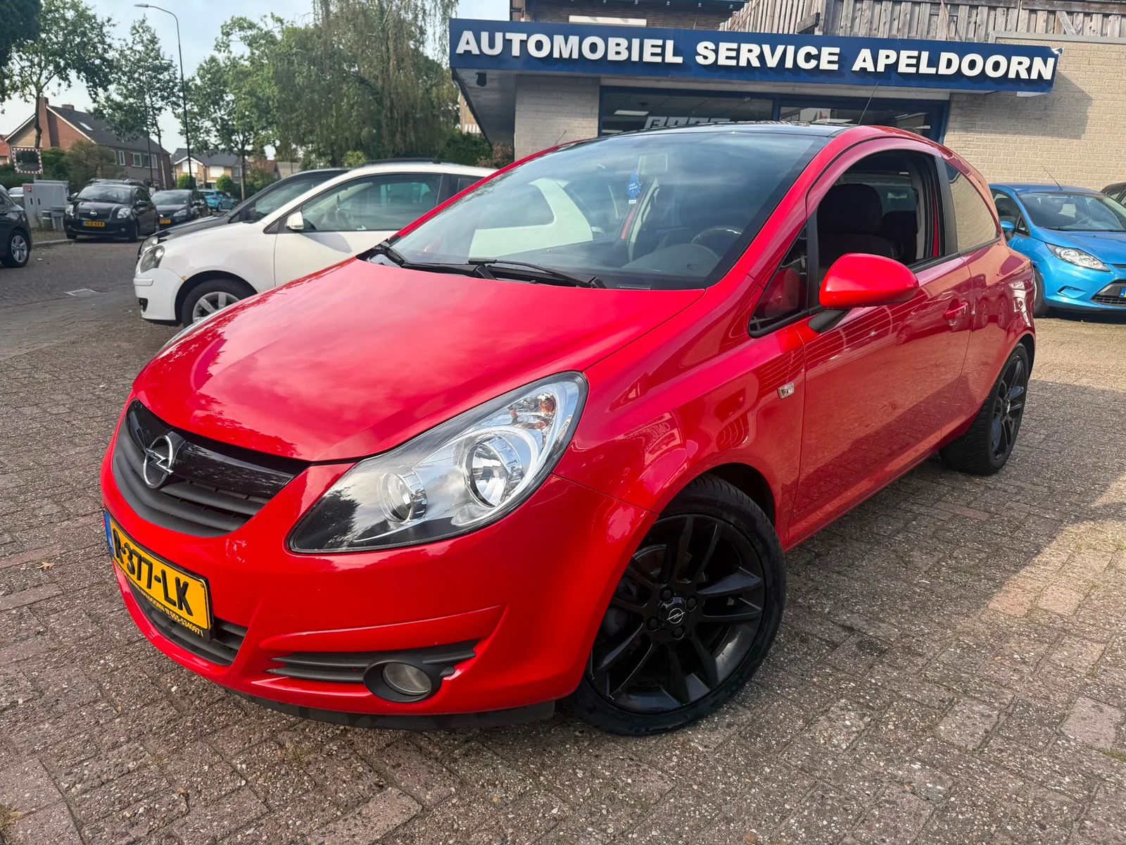 Opel Corsa (2010) — foto 1
