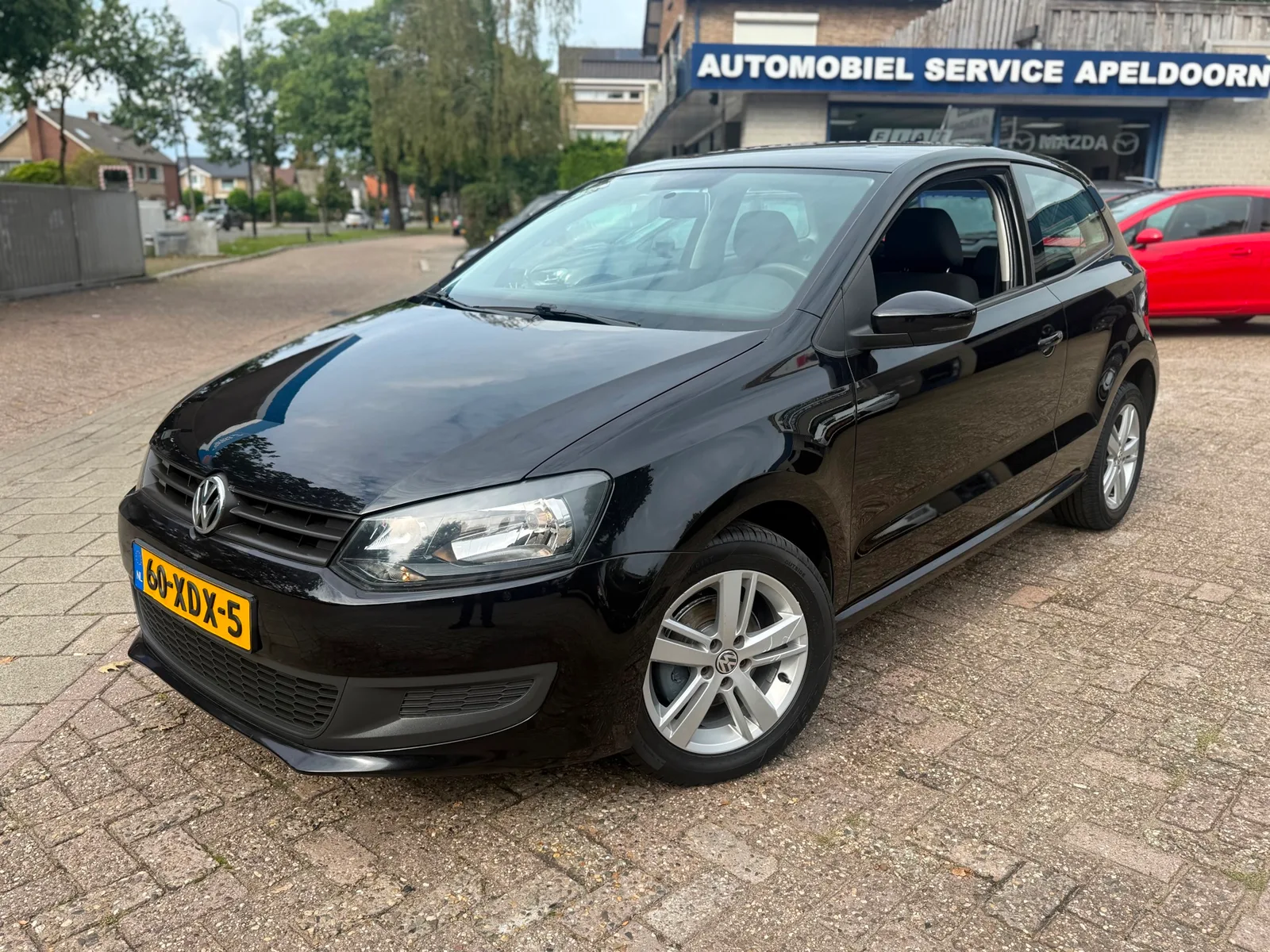 Volkswagen Polo (2012) — foto 1