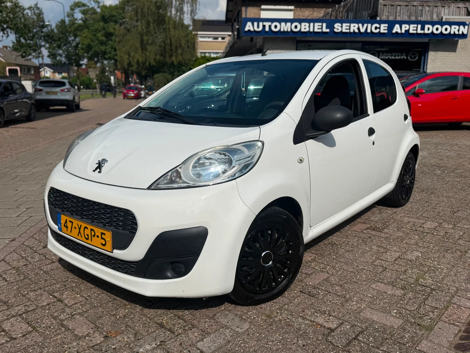 Peugeot 107 (2012) — foto 1