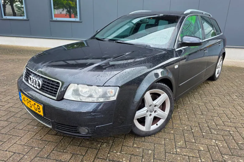 Audi A4 (2004)