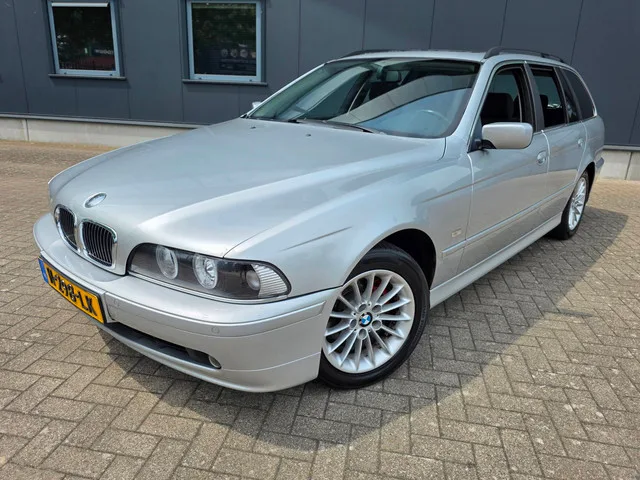 BMW 5-Serie (2001) — foto 1