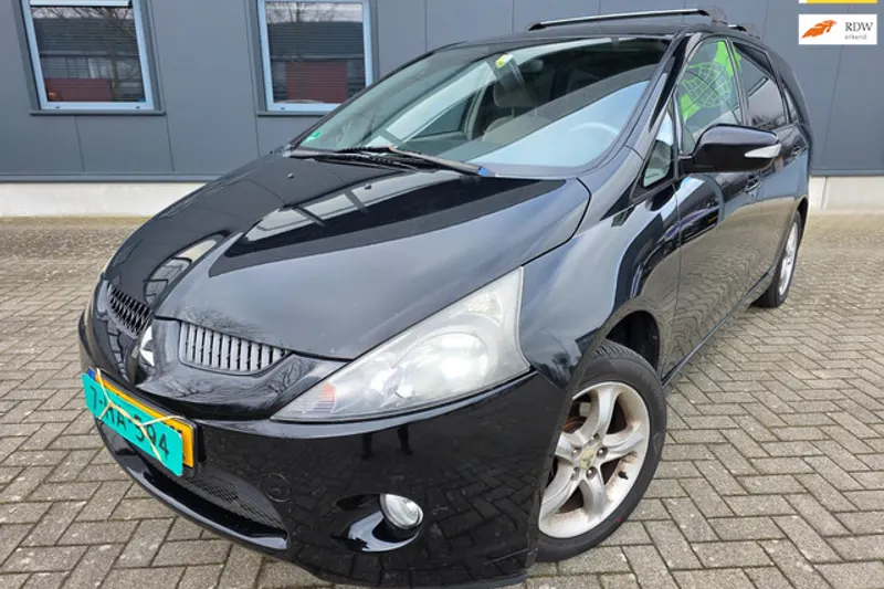 Mitsubishi Grandis (2005)