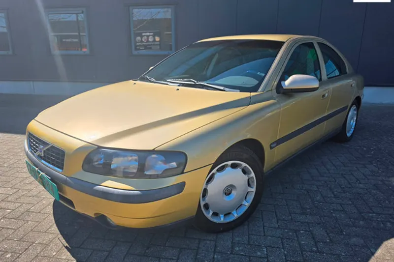 Volvo S60 (2002)