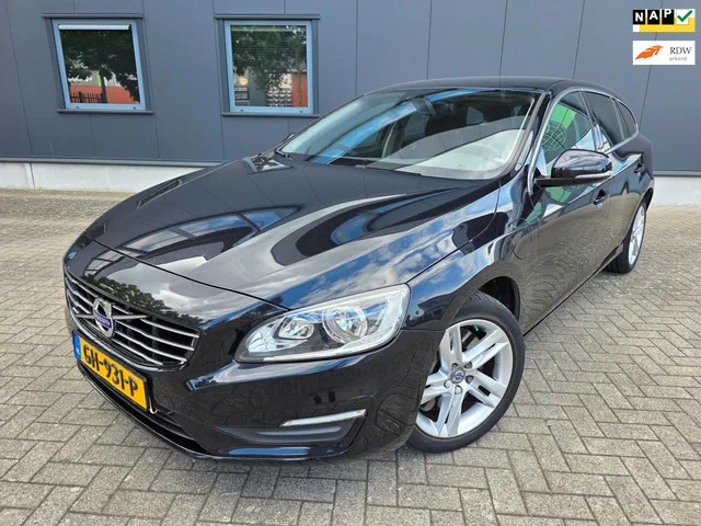 Volvo V60 (2015) — foto 1