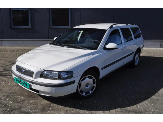 Volvo V70 (2001) — foto 1