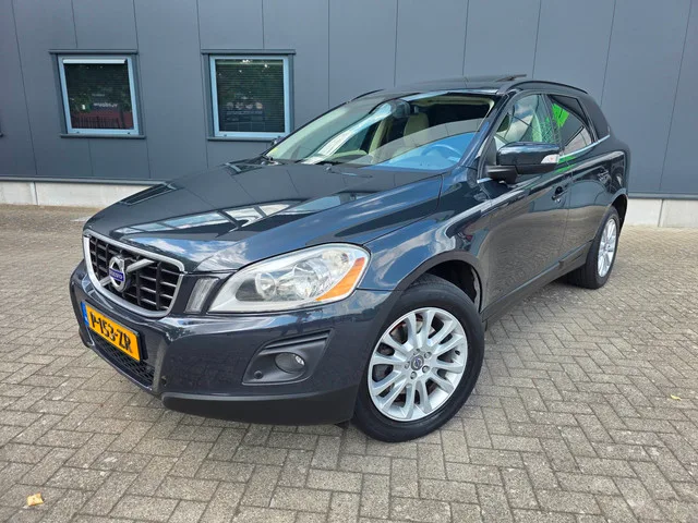 Volvo XC60 (2009) — foto 1