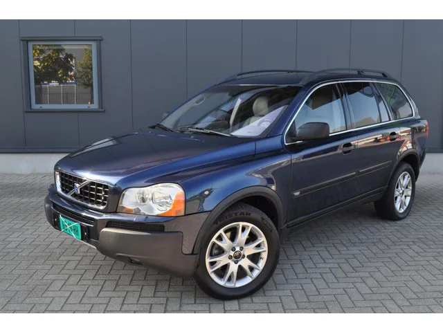 Volvo XC90 (2003) — foto 1