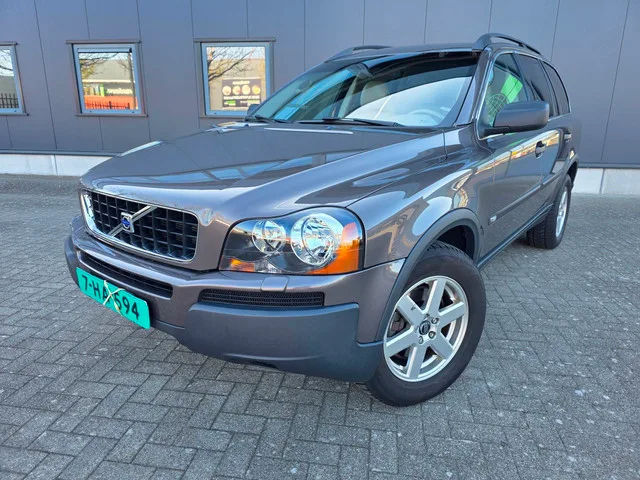 Volvo XC90 (2006) — foto 1