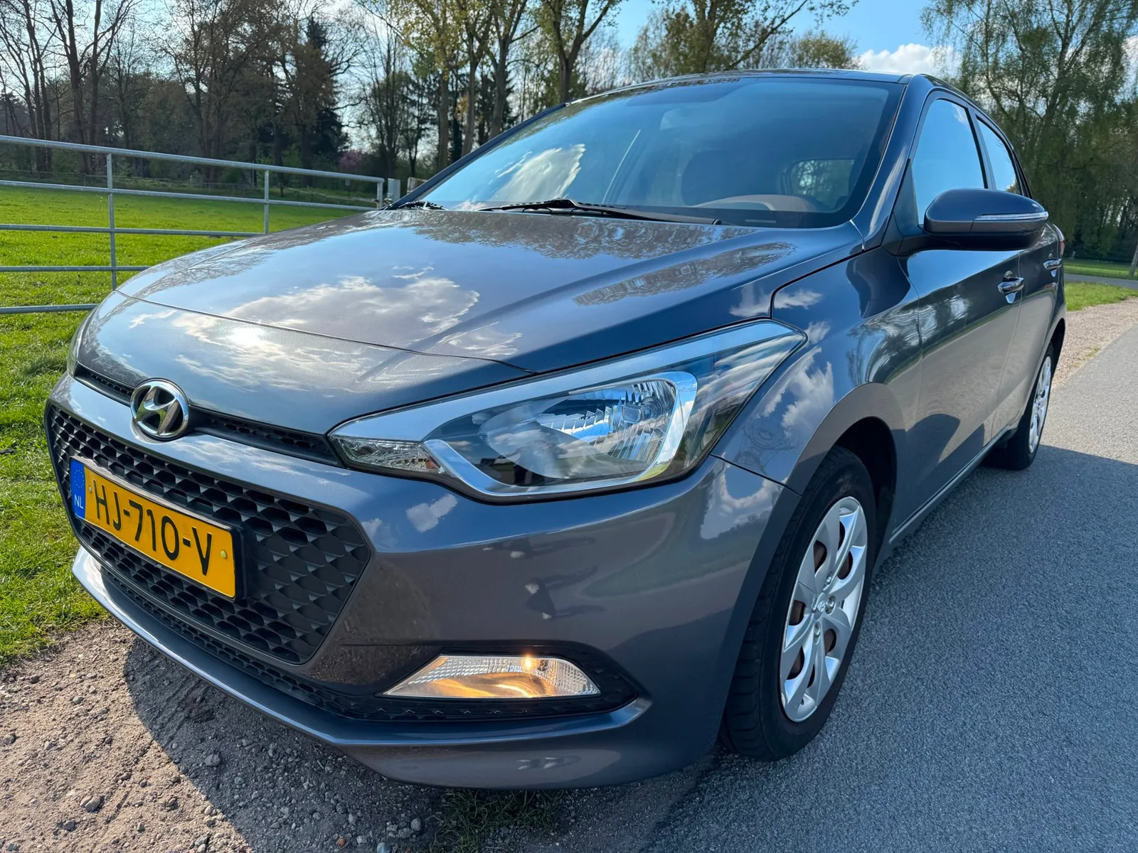 Hyundai i20 (2015) — foto 1