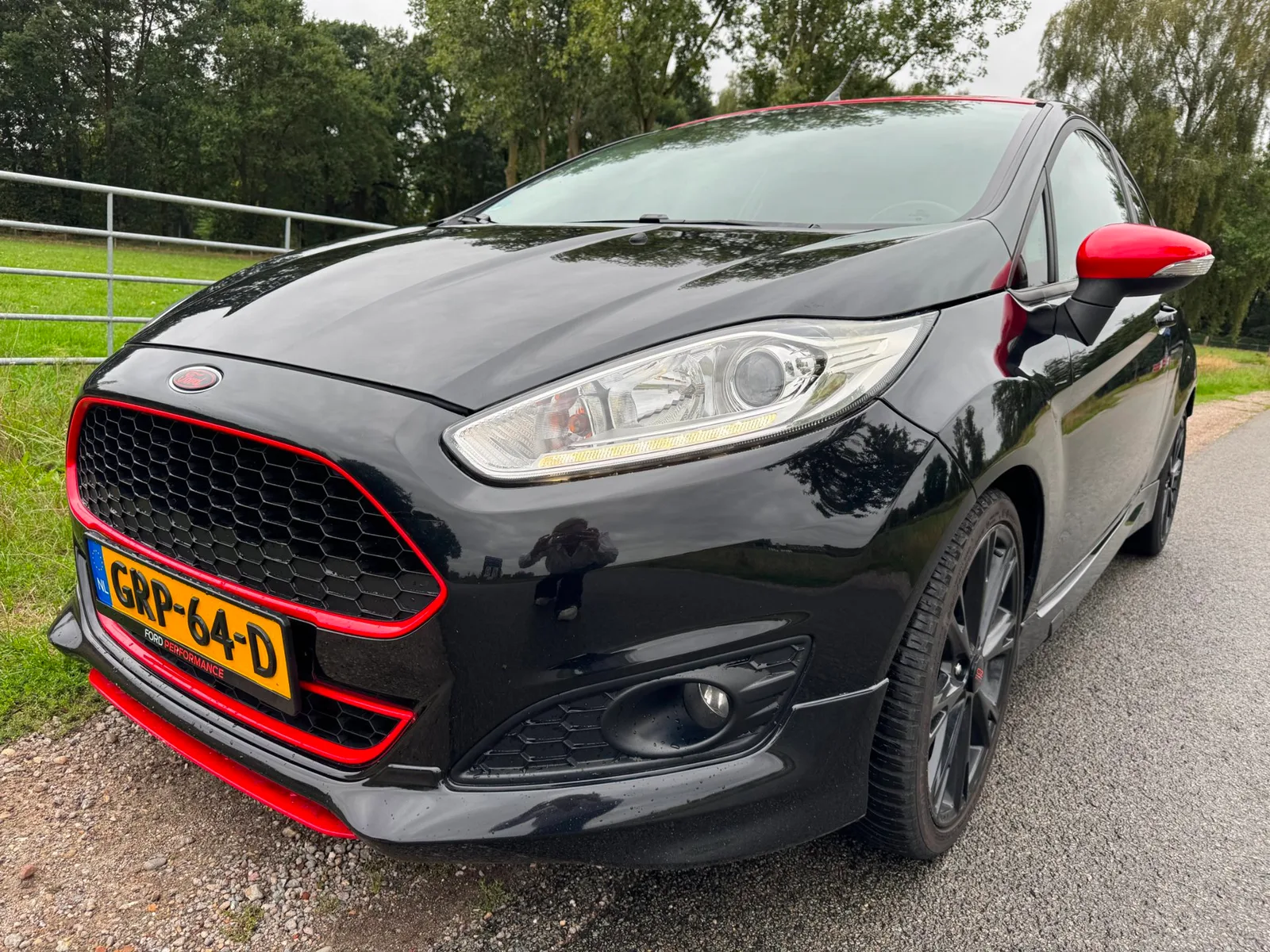 Ford Fiesta (2015) — foto 1