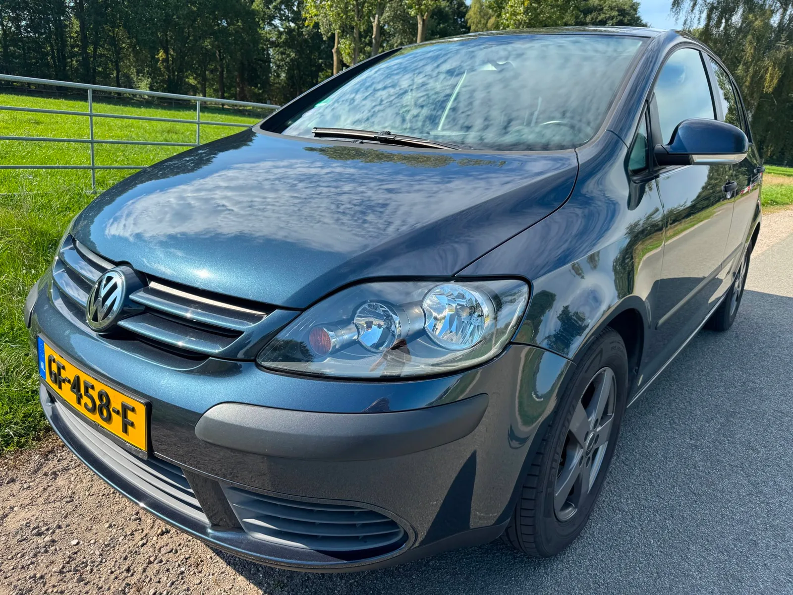 Volkswagen Golf Plus (2006) — foto 1