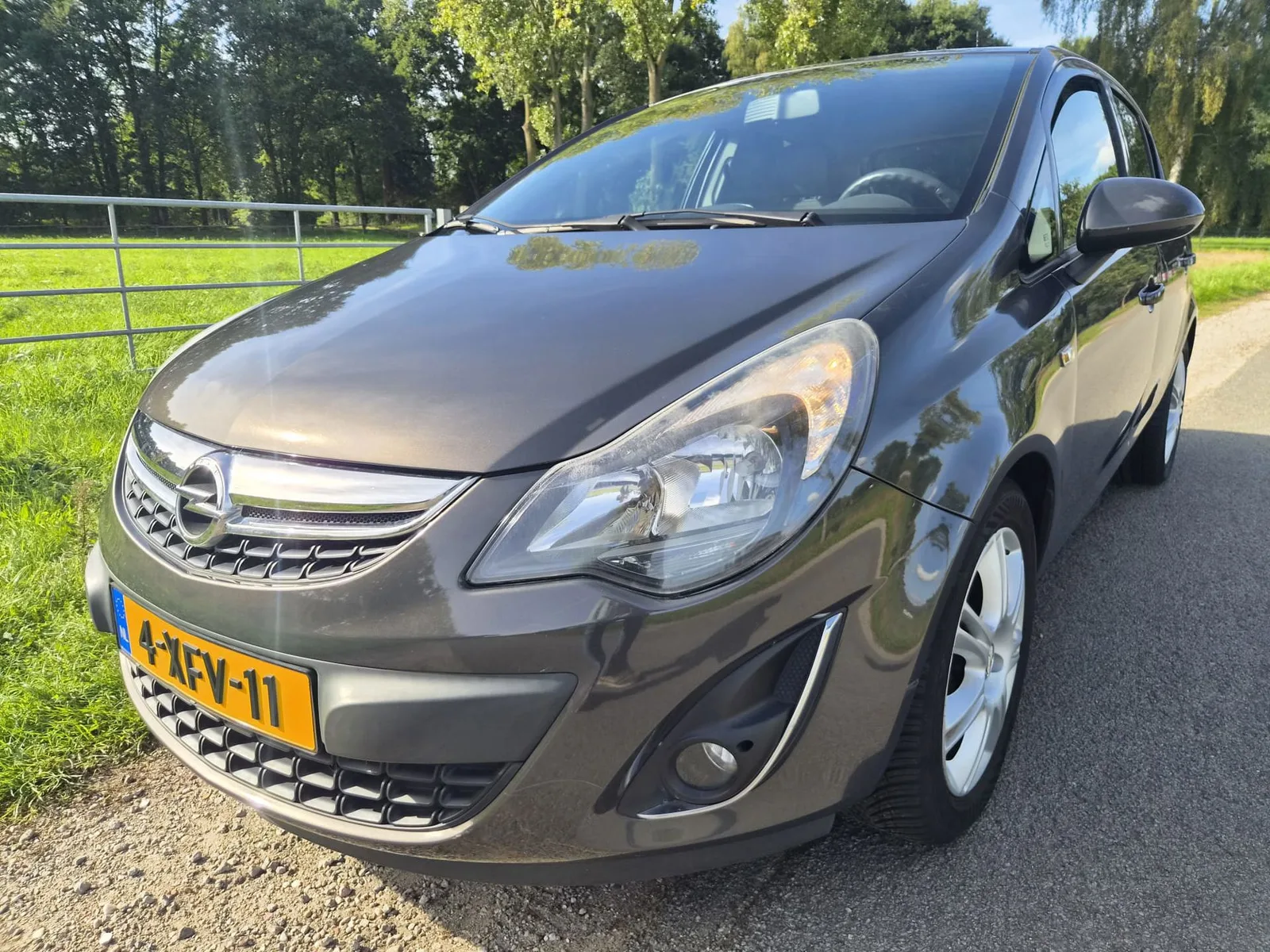 Opel Corsa (2014) — foto 1