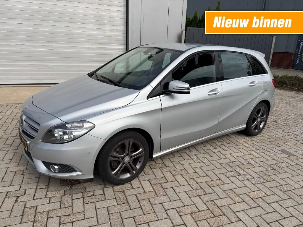 Mercedes-Benz B-Klasse (2013) — foto 1