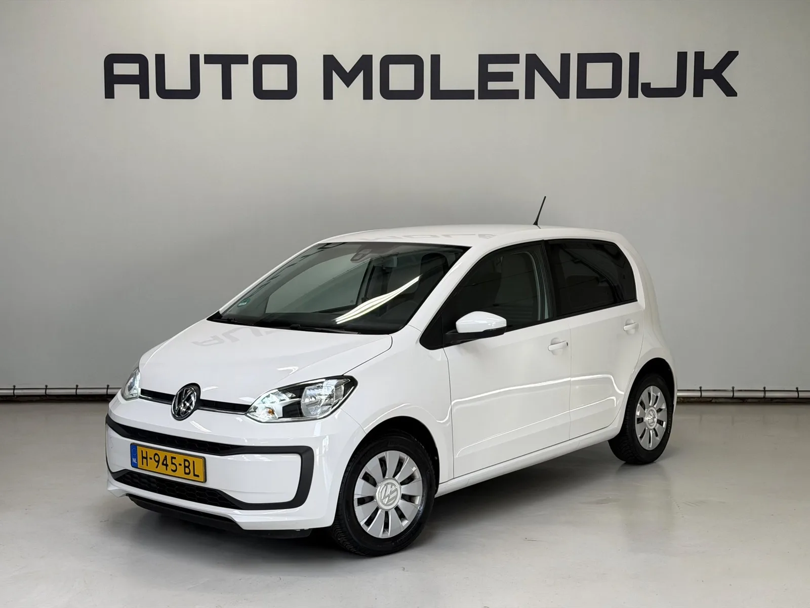 Volkswagen Up! (2020) — foto 1