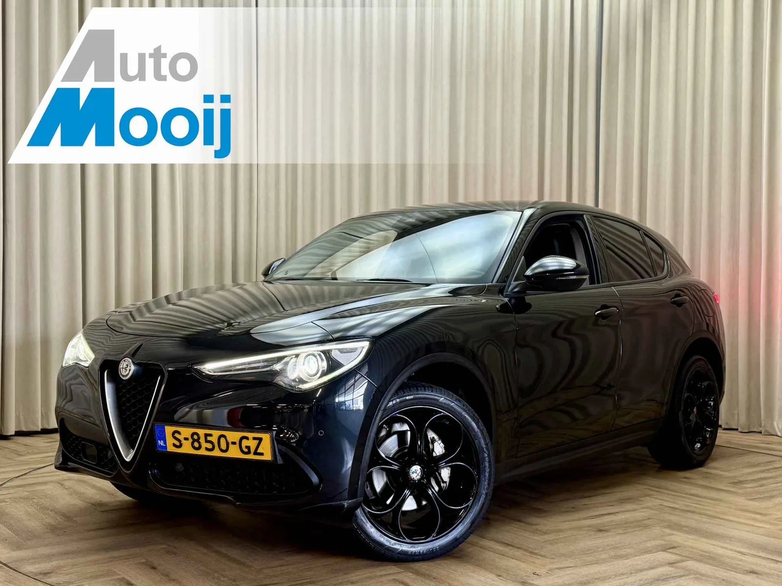 Alfa Romeo Stelvio (2018) — foto 1