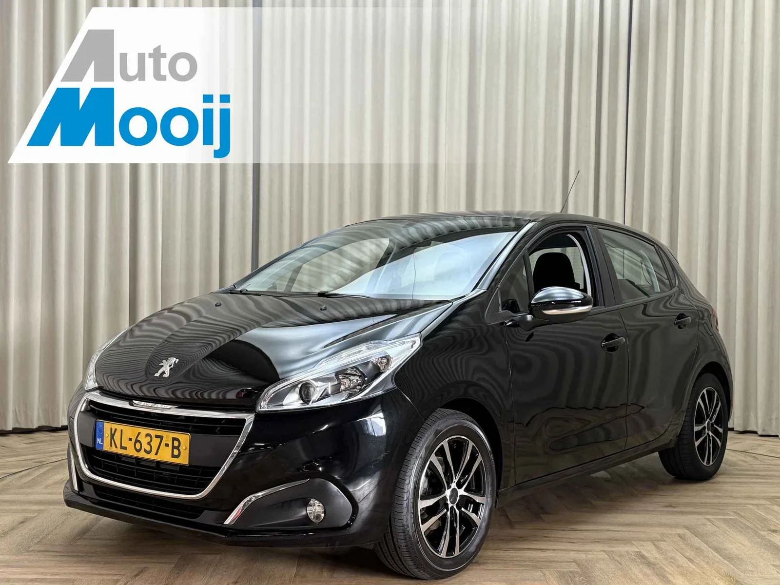 Peugeot 208 (2016) — foto 1