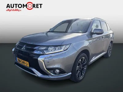 Mitsubishi Outlander (2015) — foto 1