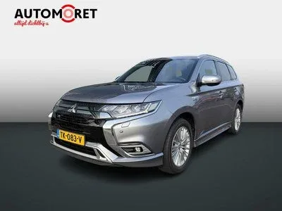 Mitsubishi Outlander (2018) — foto 1
