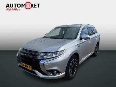 Mitsubishi Outlander (2018) — foto 1