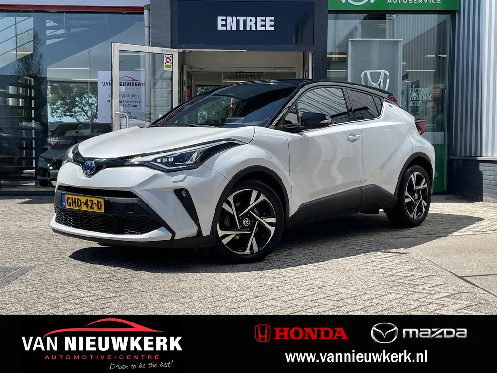 Toyota C-HR (2023) — foto 1