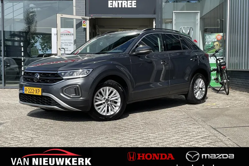 Volkswagen T-Roc (2022)