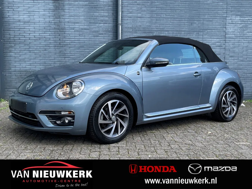 Volkswagen Beetle (2018) — foto 1