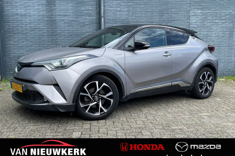 Toyota C-HR (2017)