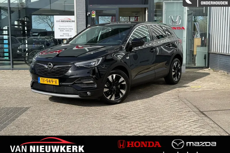 Opel Grandland X (2018)