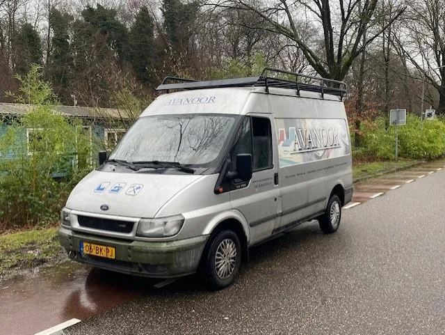 Ford Transit (2003) — foto 1