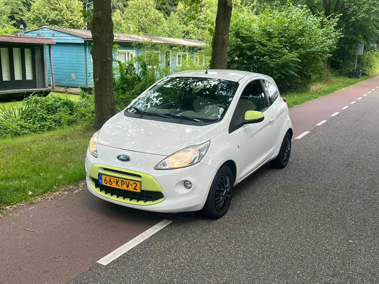 Ford Ka (2010) — foto 1