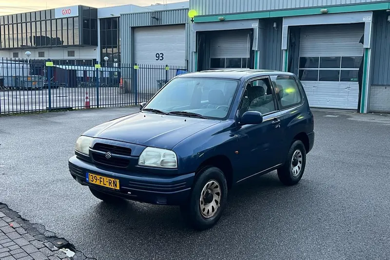 Suzuki Grand Vitara (2000)