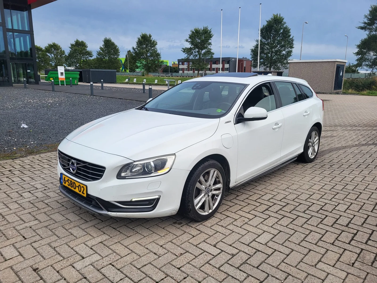 Volvo V60 (2013) — foto 1