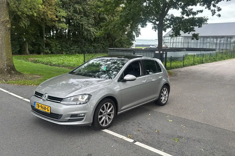 Volkswagen Golf (2013)