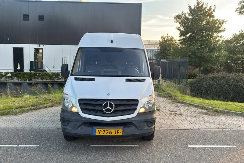 Mercedes-Benz Sprinter (2015)