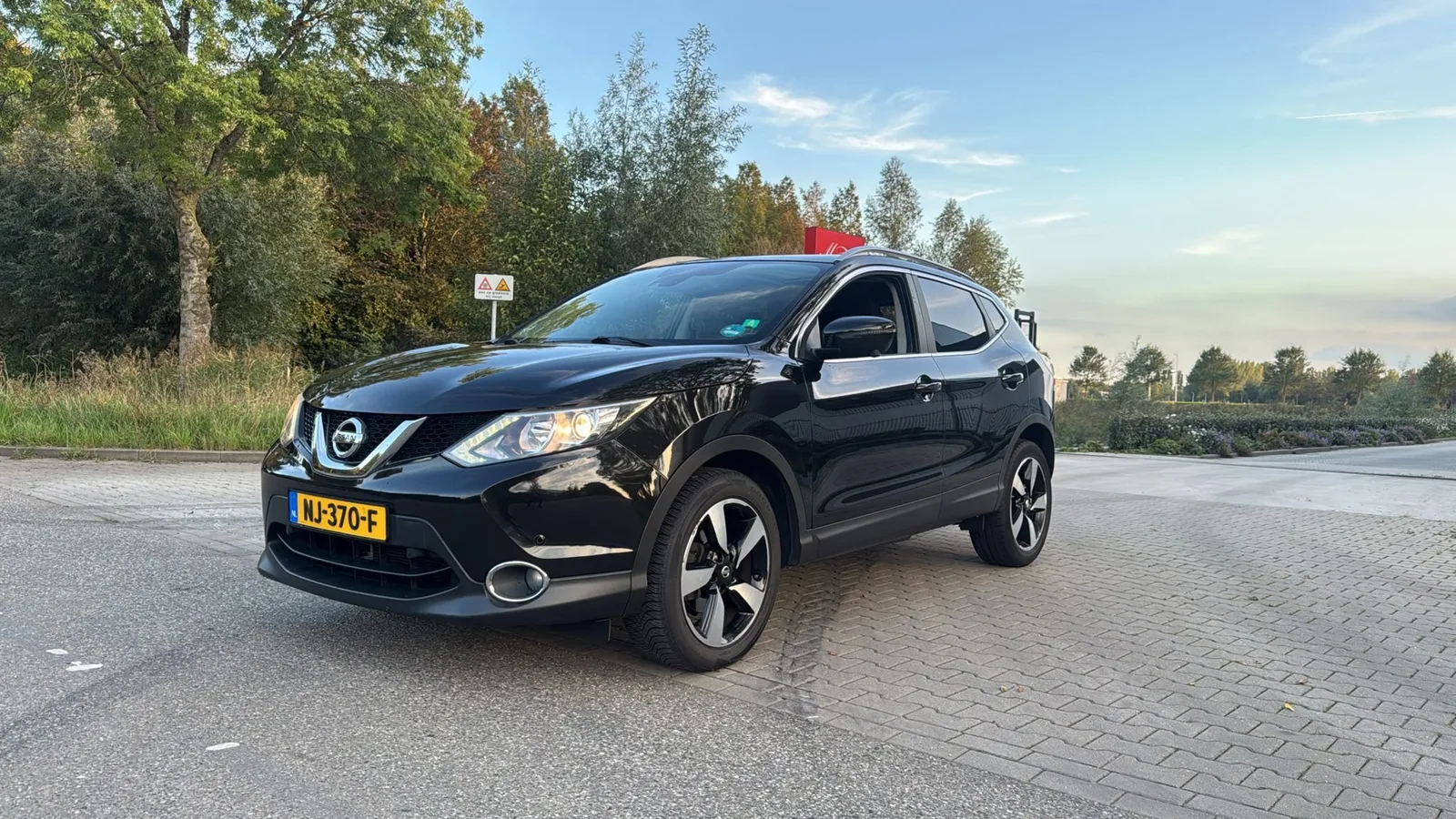 Nissan Qashqai (2014) — foto 1
