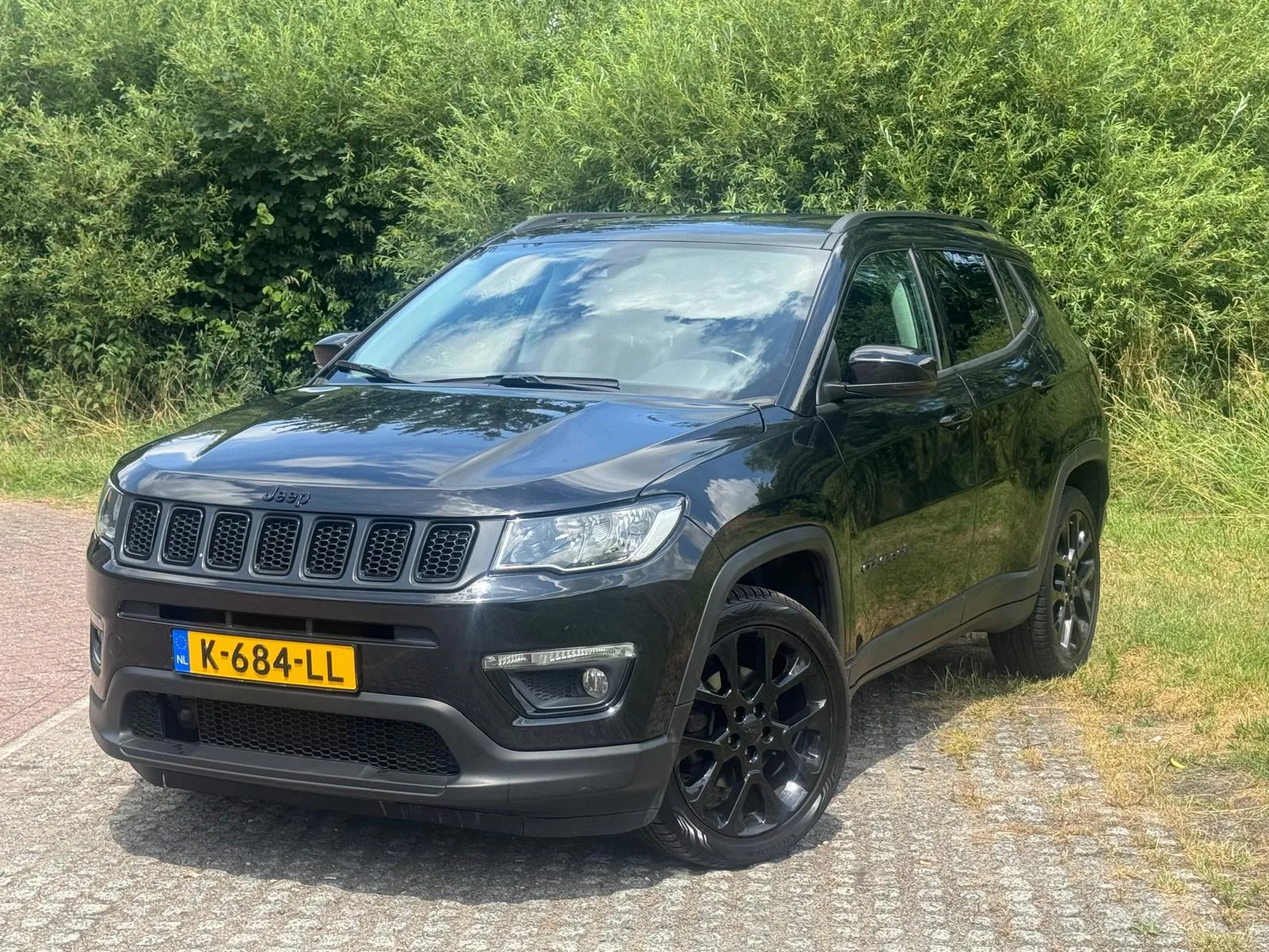 Jeep Compass (2021) — foto 1