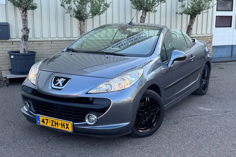 Peugeot 207 (2008)