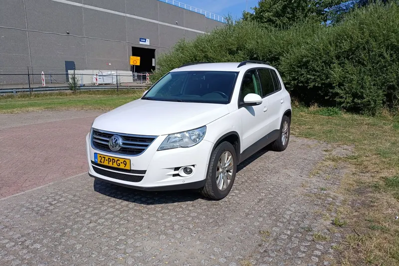 Volkswagen Tiguan (2011)
