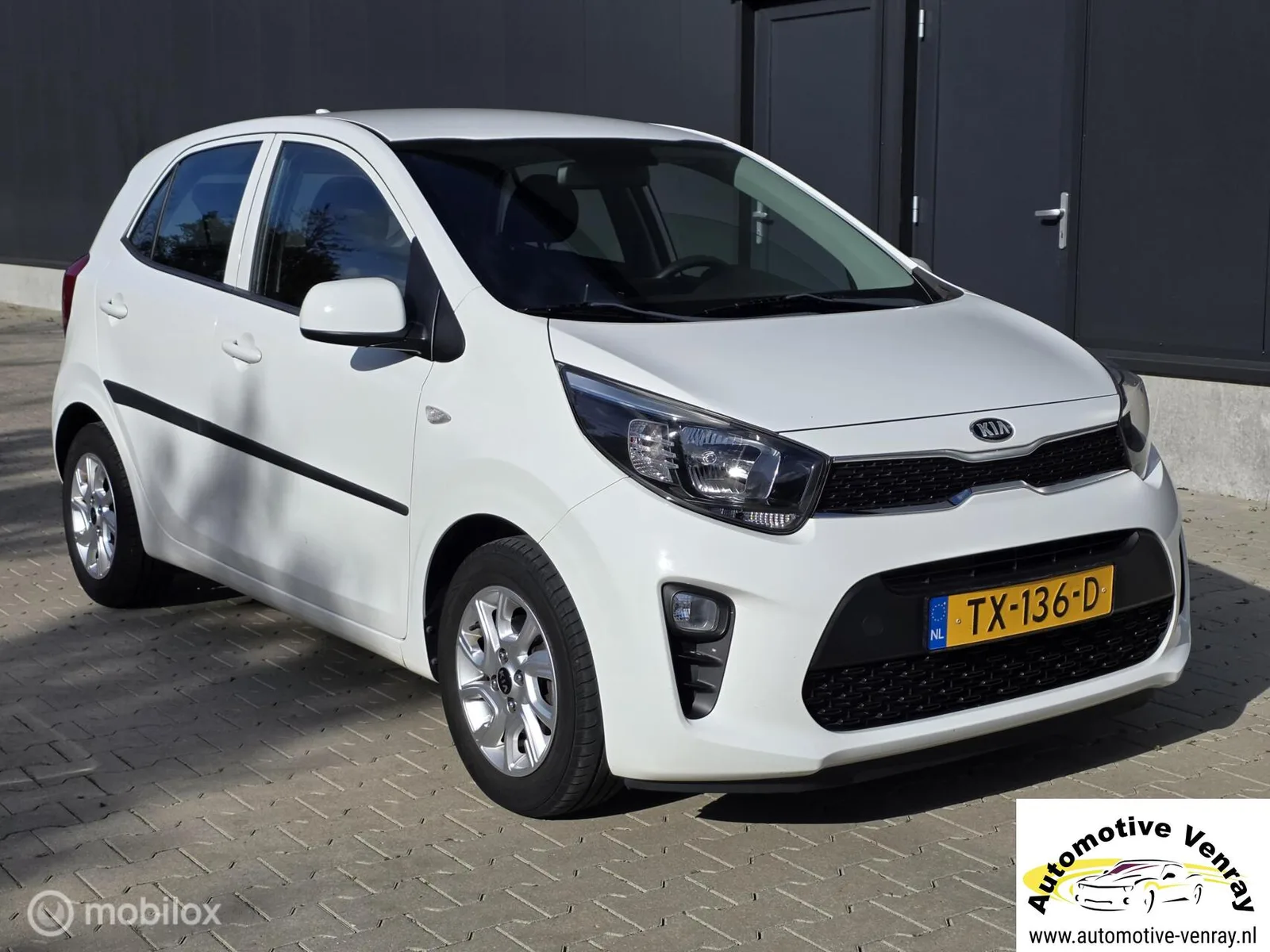 Kia Picanto (2018) — foto 1