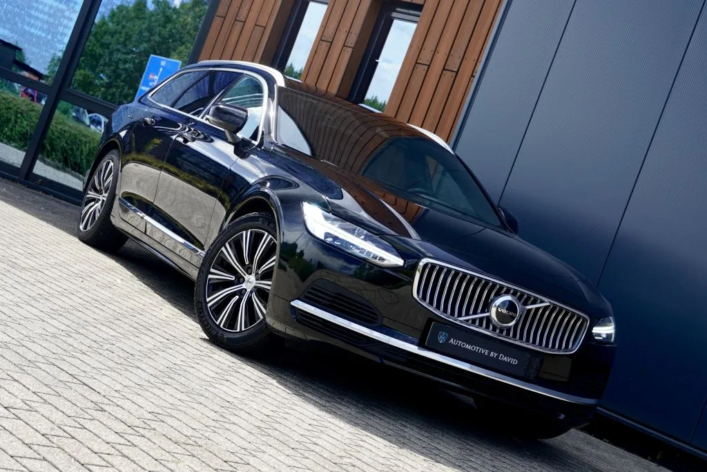 Volvo V90 (2021) — foto 1