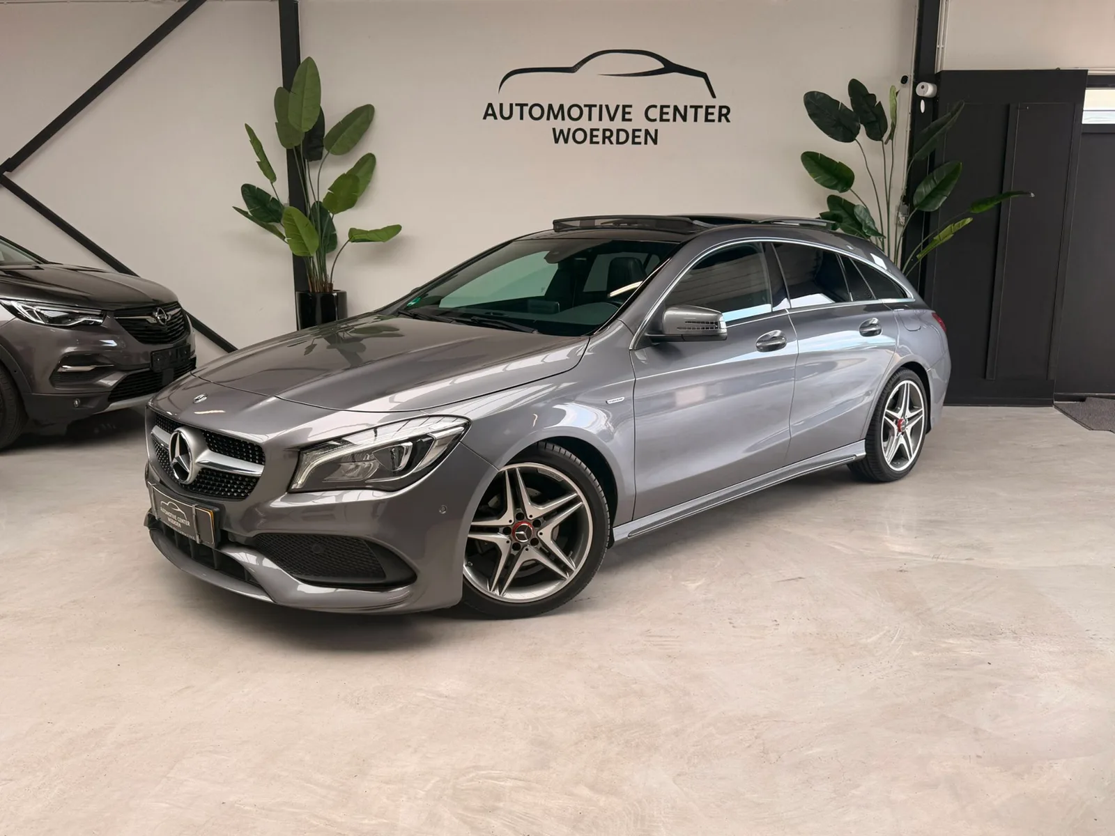 Mercedes-Benz CLA-Klasse (2017) — foto 1