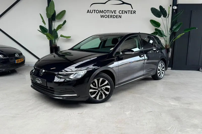 Volkswagen Golf (2021)
