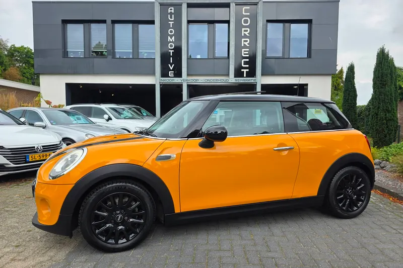 MINI Cooper (2014)
