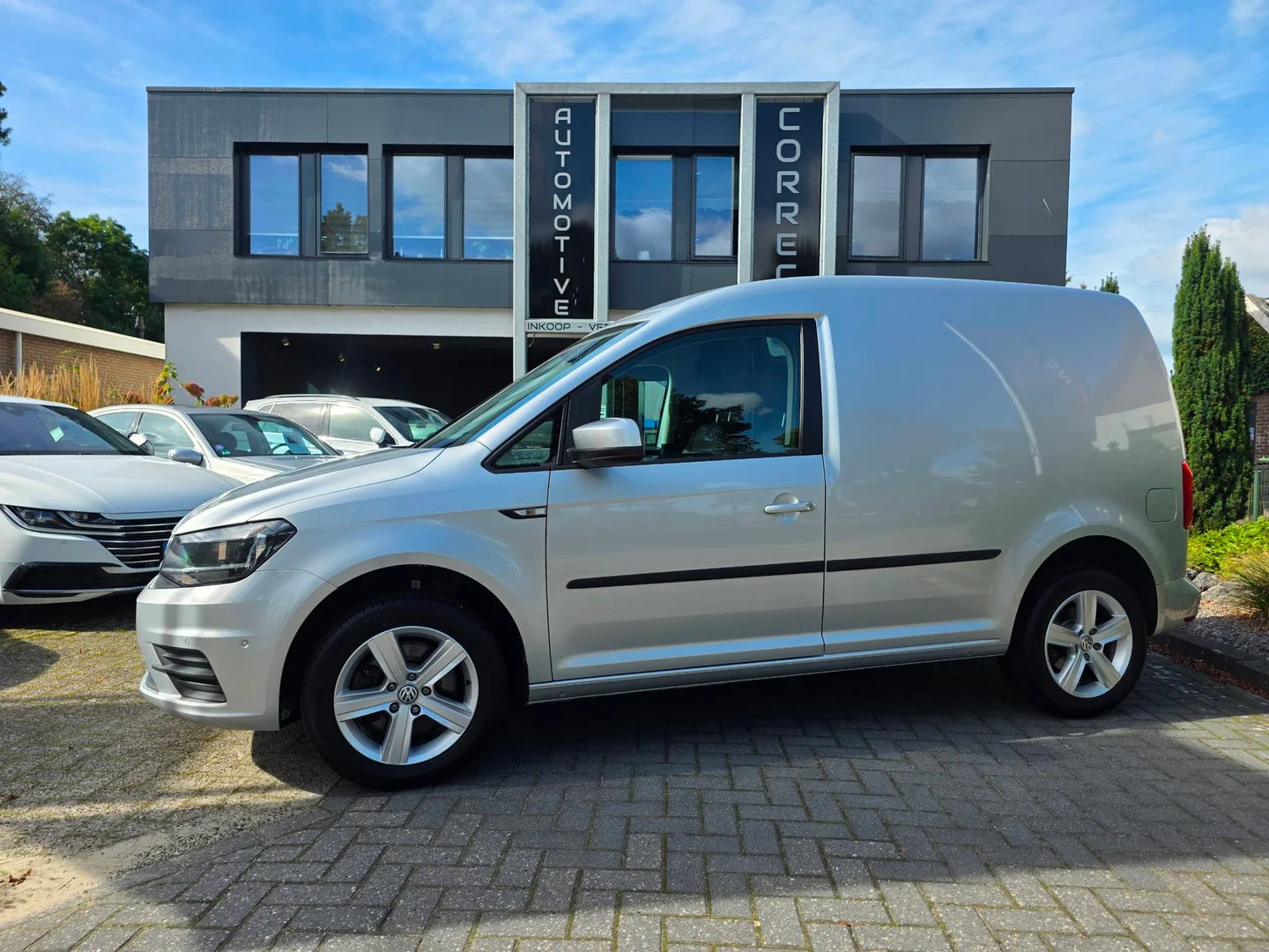 Volkswagen Caddy (2020) — foto 1