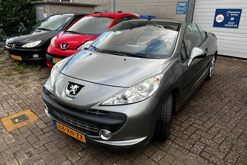 Peugeot 207 (2007)