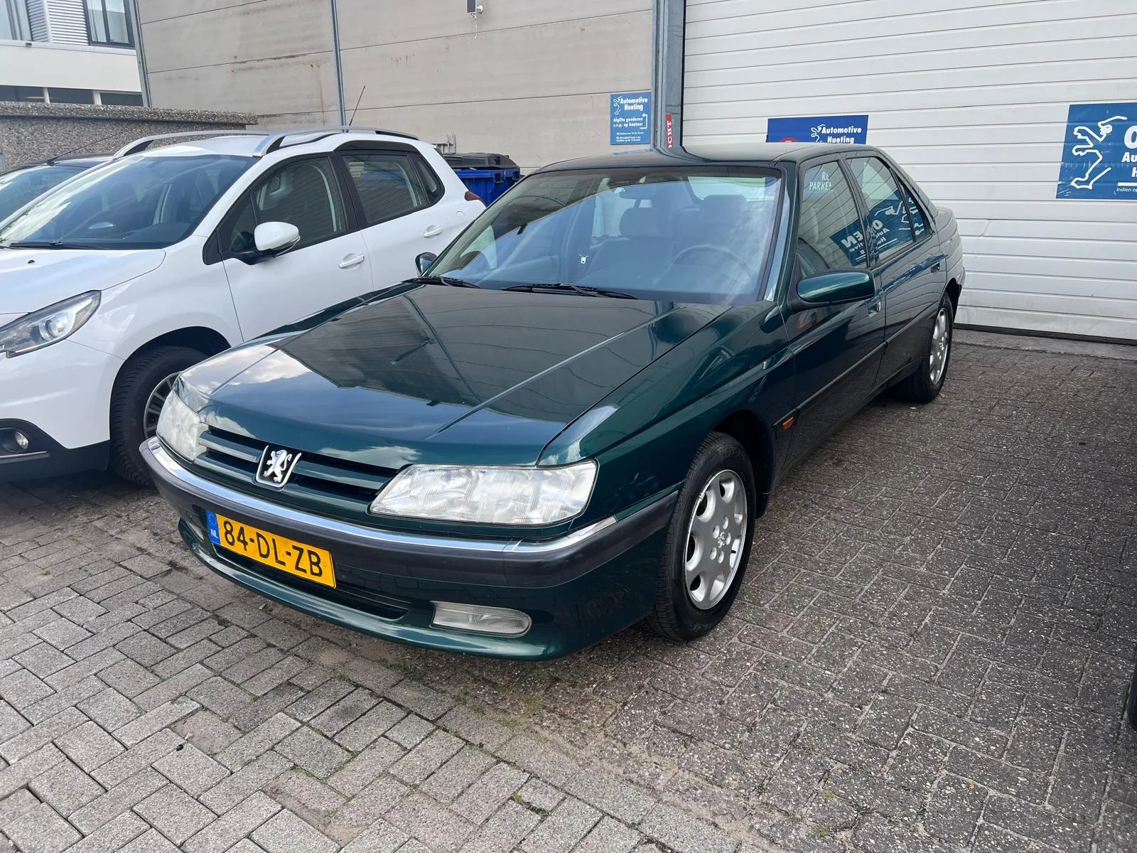 Peugeot 605 (1999) — foto 1