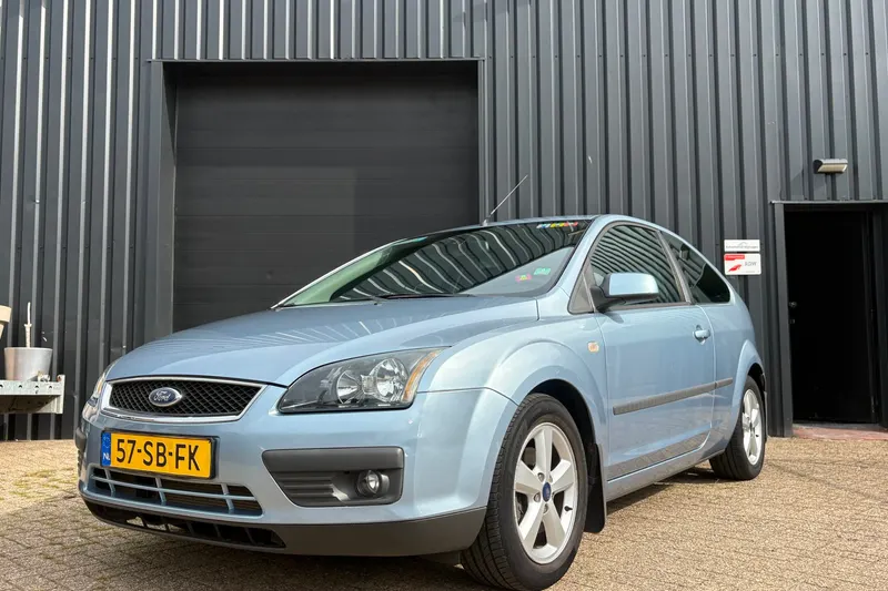 Ford Focus (2005)