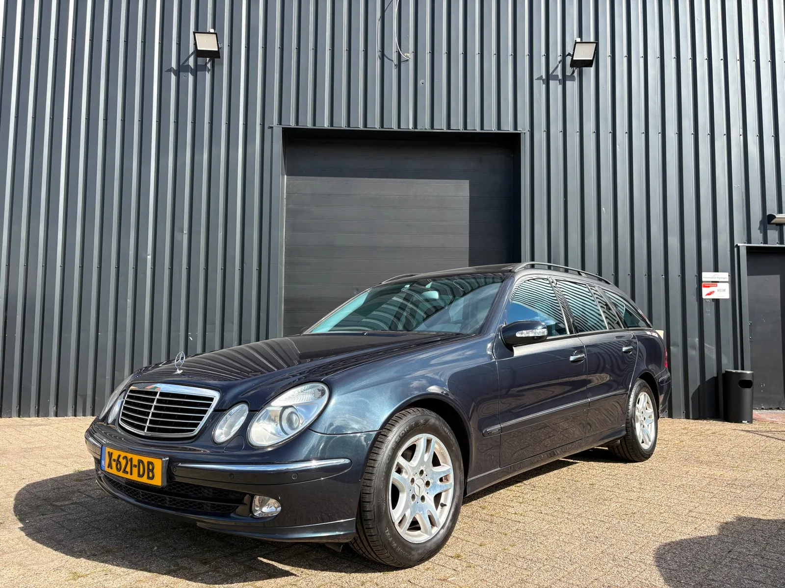Mercedes-Benz E-Klasse (2004) — foto 1