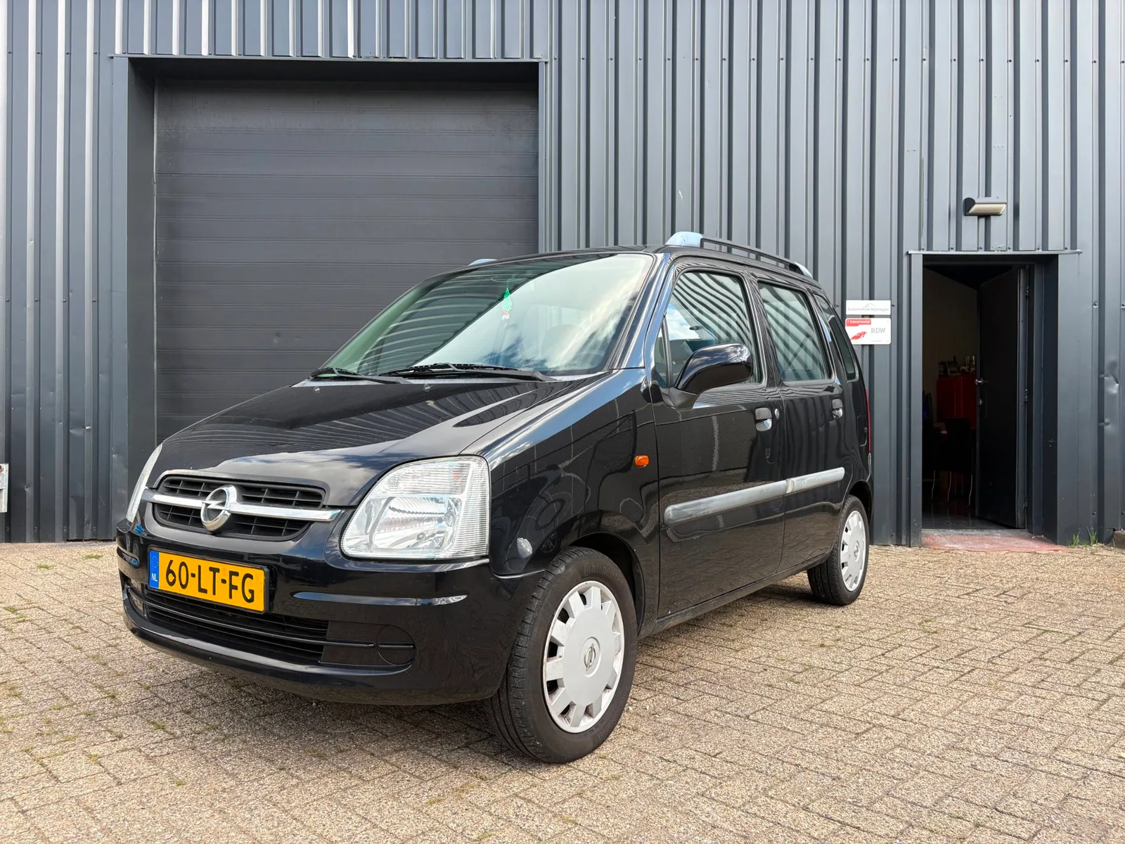 Opel Agila (2003) — foto 1